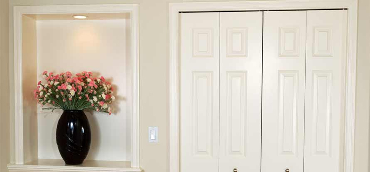 residential closet door repair in Desert Palms